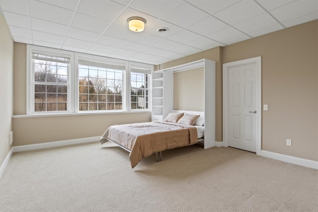 8 Escena Rise Pittsford, NY 14534 - Photo 38 of 43