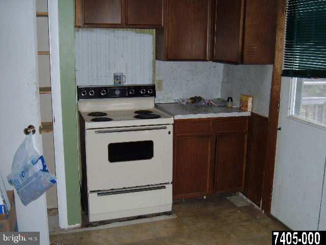 610 Dull Road Red Lion, PA 17356 - Photo 4 of 13