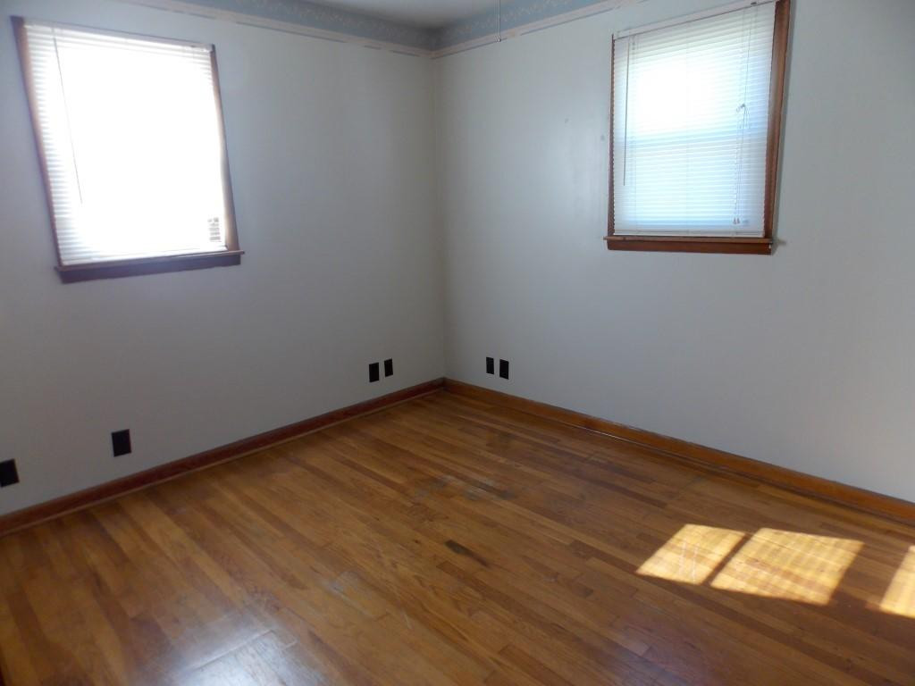117 Bellamy Road Gate City, VA 24251 - Photo 5 of 24 Master bedroom
