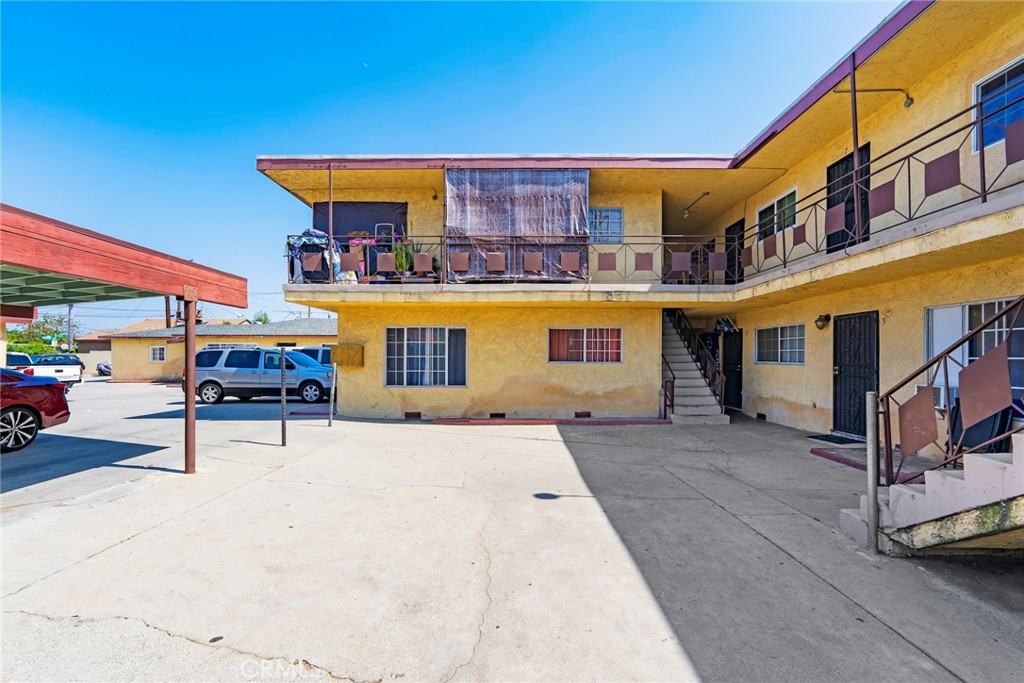 6260 Ferguson Drive Commerce, CA 90022 - Photo 2 of 28 a front view of a building with parking