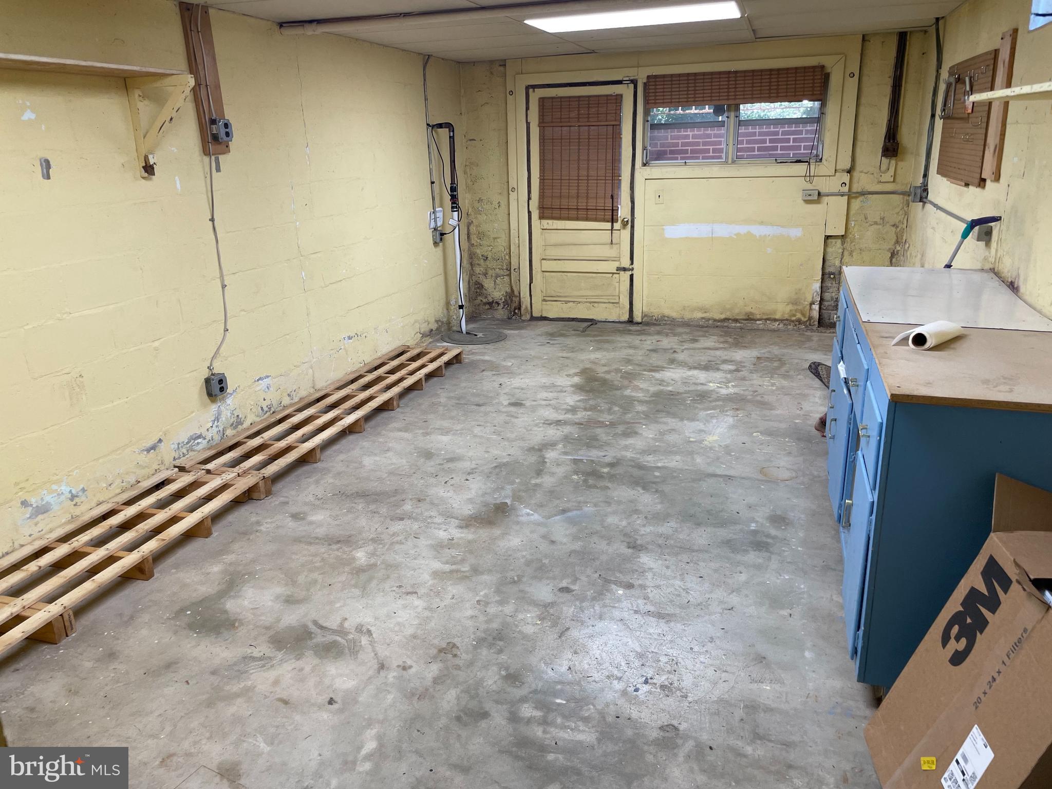 1607 Myamby Road Towson, MD 21286 - Photo 42 of 49 Lower Level work area