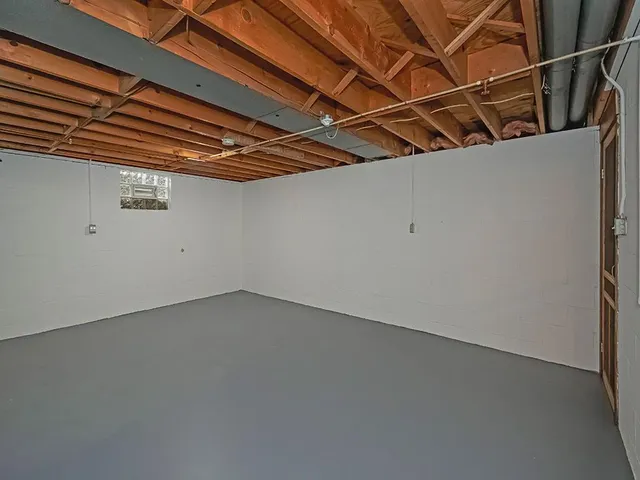 $215,000 | 405 5th Avenue, Hyde Park, PA 15641