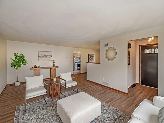 $215,000 | 405 5th Avenue, Hyde Park, PA 15641