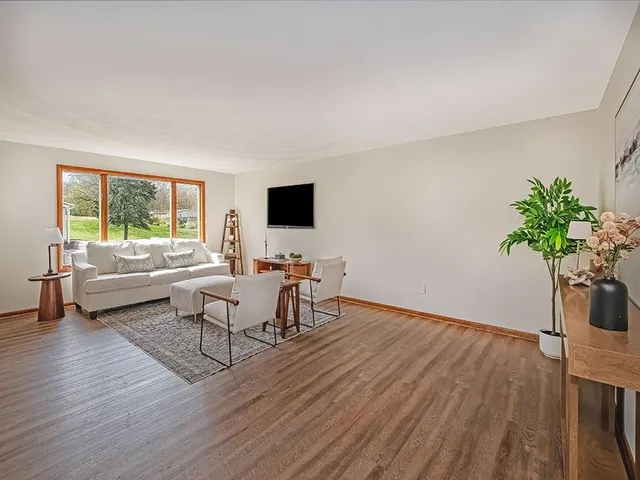 $215,000 | 405 5th Avenue, Hyde Park, PA 15641