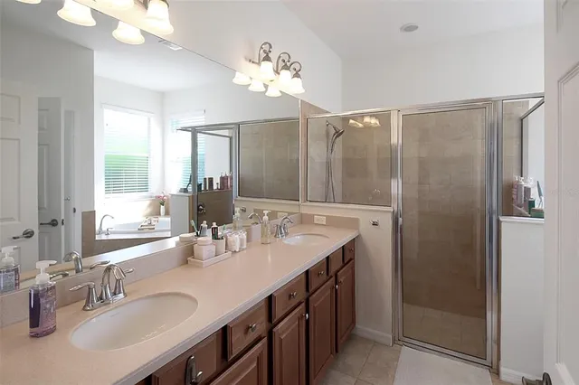 $5,000 | 8820 Heritage Sound Drive, Bradenton, FL 34212