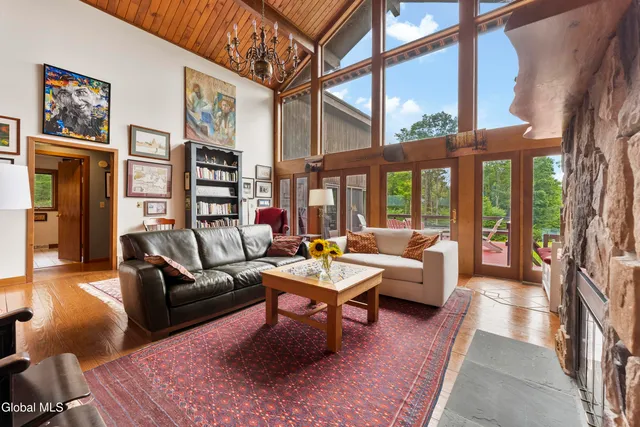 $874,900 | 23 Patrick Lane, Bolton, NY 12824