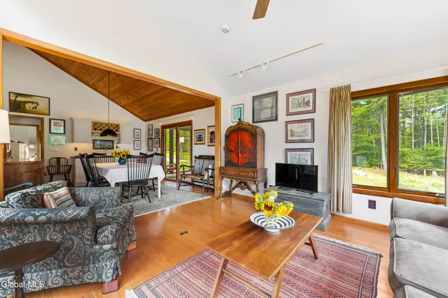 $874,900 | 23 Patrick Lane, Bolton, NY 12824