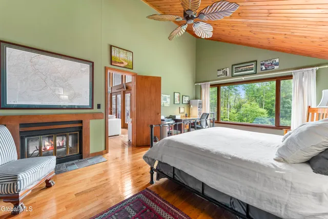 $874,900 | 23 Patrick Lane, Bolton, NY 12824