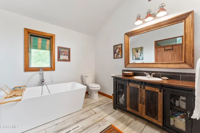 $874,900 | 23 Patrick Lane, Bolton, NY 12824