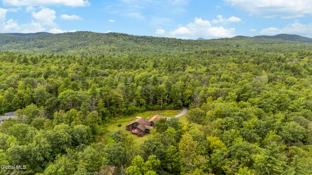 $874,900 | 23 Patrick Lane, Bolton, NY 12824