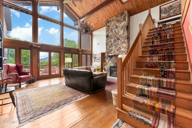 $874,900 | 23 Patrick Lane, Bolton, NY 12824