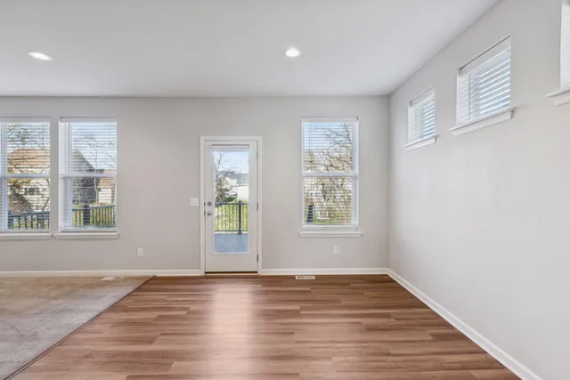 $585,000 | 11756 Upper 31st Street North, Lake Elmo, MN 55042