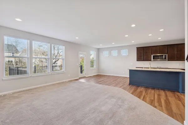 $585,000 | 11756 Upper 31st Street North, Lake Elmo, MN 55042