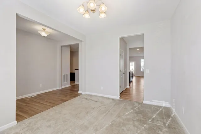 $585,000 | 11756 Upper 31st Street North, Lake Elmo, MN 55042