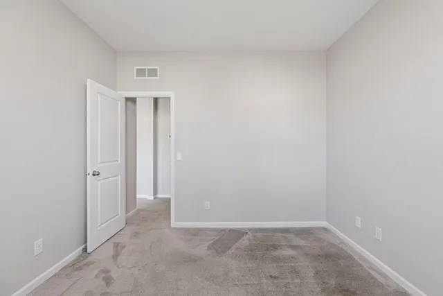 $585,000 | 11756 Upper 31st Street North, Lake Elmo, MN 55042