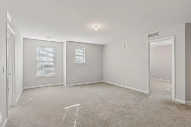 $585,000 | 11756 Upper 31st Street North, Lake Elmo, MN 55042