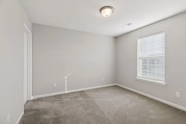 $585,000 | 11756 Upper 31st Street North, Lake Elmo, MN 55042