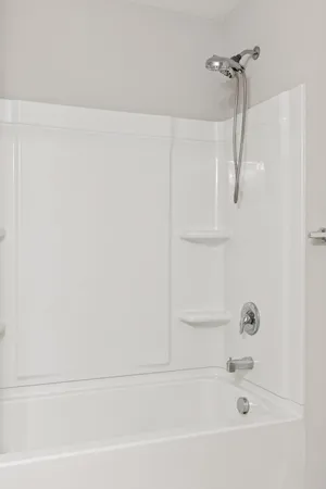 $585,000 | 11756 Upper 31st Street North, Lake Elmo, MN 55042