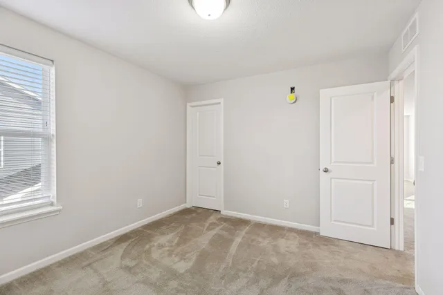 $585,000 | 11756 Upper 31st Street North, Lake Elmo, MN 55042