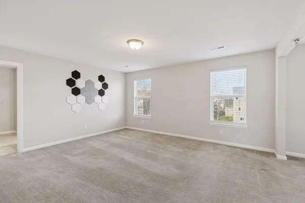 $585,000 | 11756 Upper 31st Street North, Lake Elmo, MN 55042