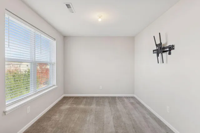 $585,000 | 11756 Upper 31st Street North, Lake Elmo, MN 55042