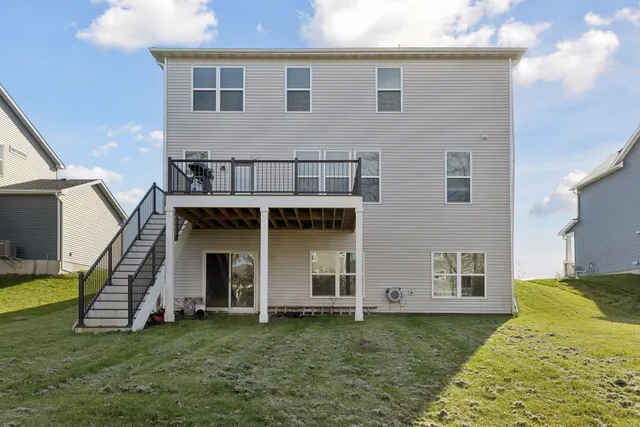 $585,000 | 11756 Upper 31st Street North, Lake Elmo, MN 55042