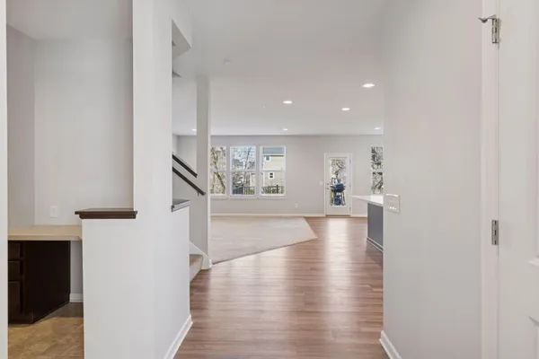 $585,000 | 11756 Upper 31st Street North, Lake Elmo, MN 55042