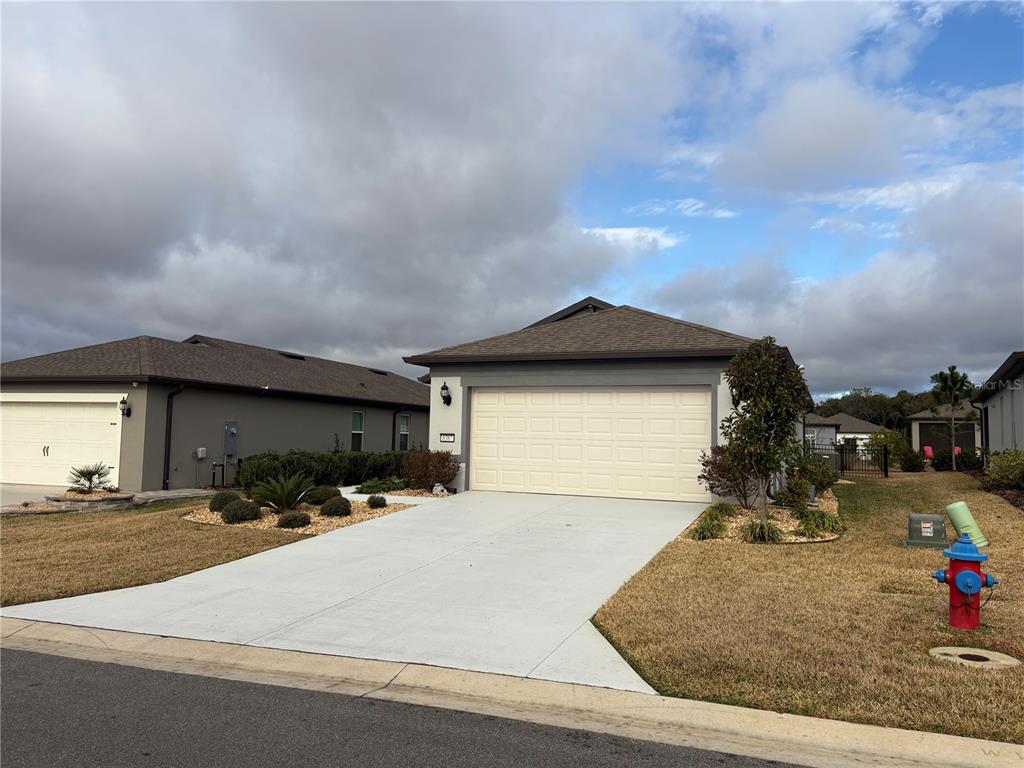 8387 Southwest 54th Street Ocala, FL 34481 - Photo 3 of 21