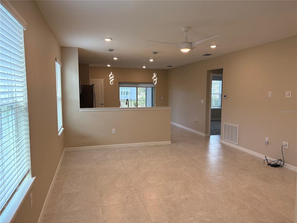 8387 Southwest 54th Street Ocala, FL 34481 - Photo 5 of 21