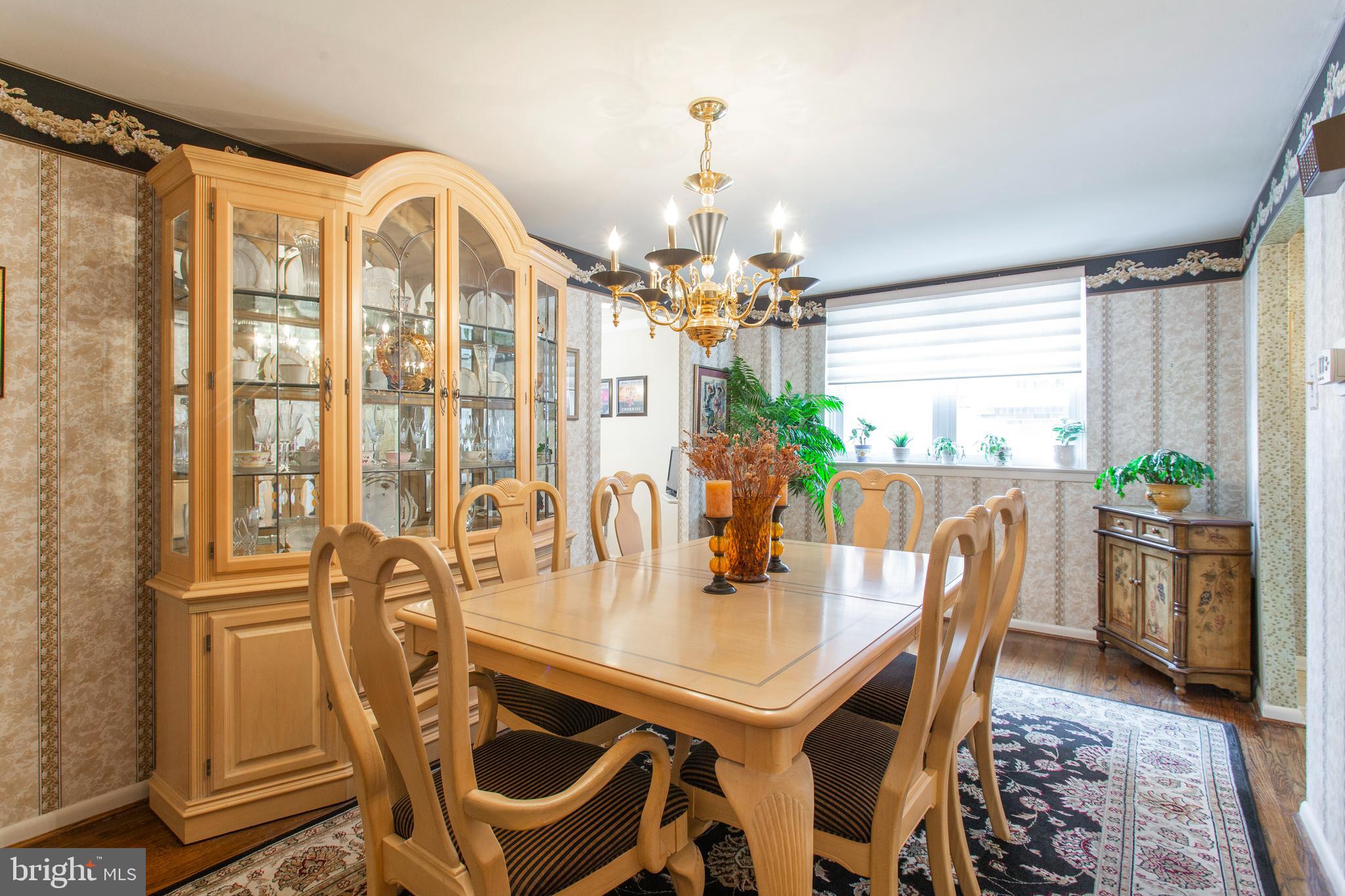 1142 Surrey Road Philadelphia, PA 19115 - Photo 7 of 21 Dining Room