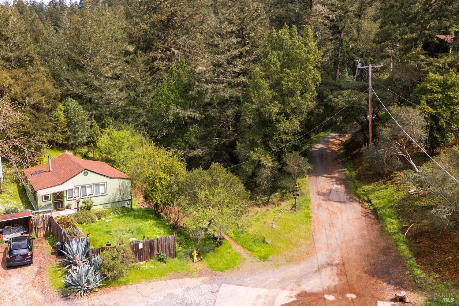 305 Resaca Avenue San Francisco, CA 94133 - Photo 6 of 21 a view of houses with yard