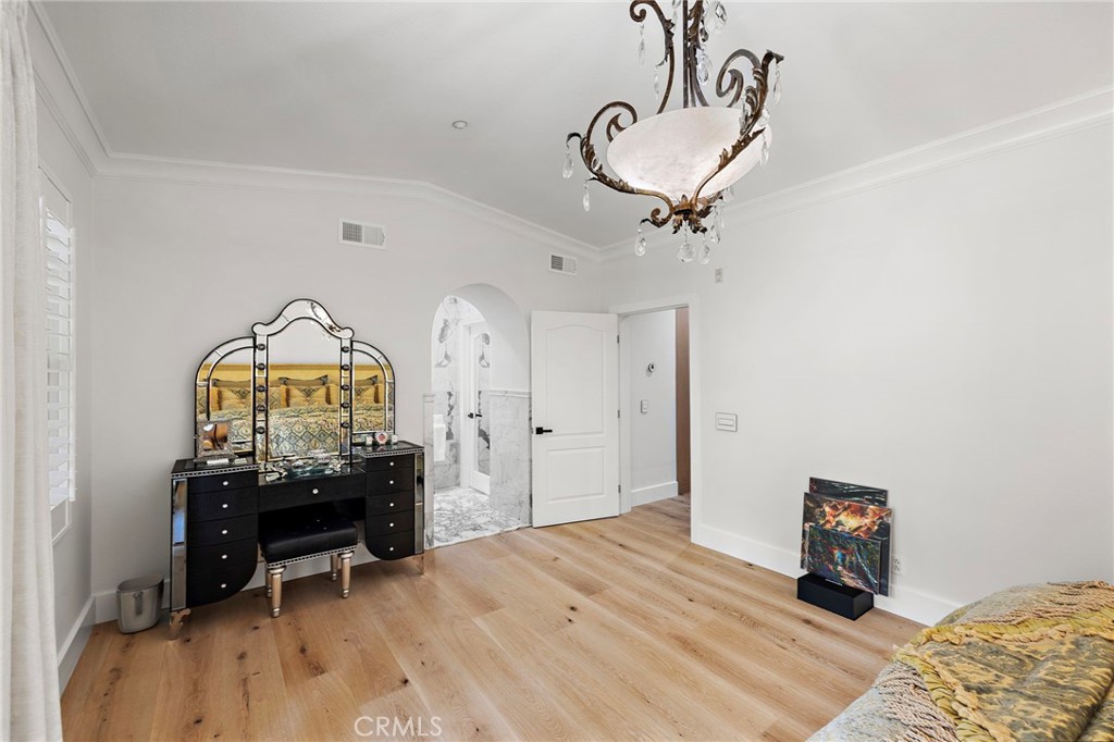 28 Tuscany Ladera Ranch, CA 92694 - Photo 22 of 47 a view of a livingroom with furniture