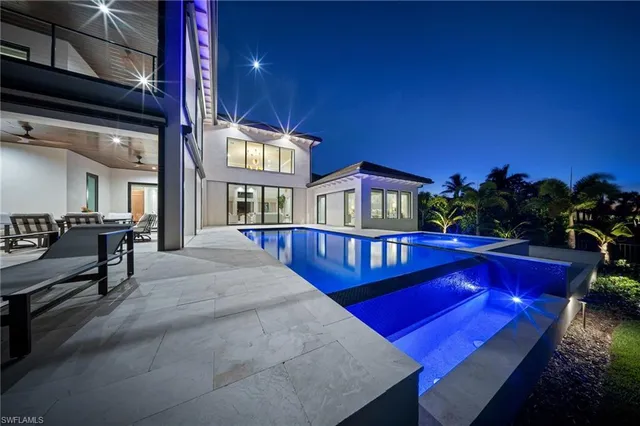 $5,250,000 | 12100 Via Del Fontana Avenue, Fort Myers, FL 33919