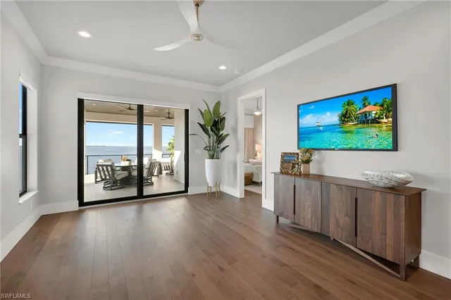 $5,250,000 | 12100 Via Del Fontana Avenue, Fort Myers, FL 33919