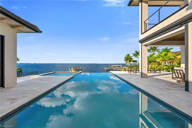 $5,250,000 | 12100 Via Del Fontana Avenue, Fort Myers, FL 33919