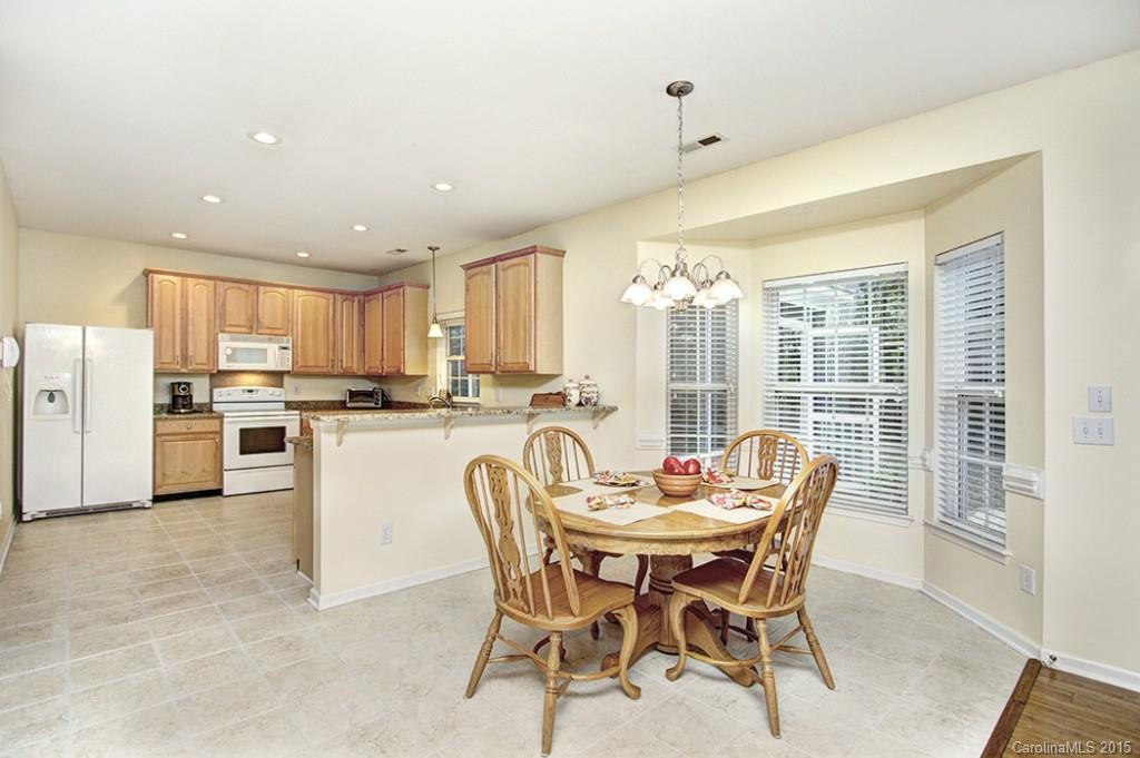 3729 Cole Mill Road Charlotte, NC 28270 - Photo 9 of 24 Gallery Image 9
