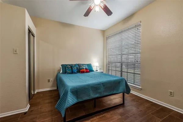 $1,800 | 8055 Cambridge Street, Unit 43, Houston, TX 77054