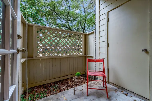 $1,800 | 8055 Cambridge Street, Unit 43, Houston, TX 77054