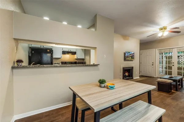 $1,800 | 8055 Cambridge Street, Unit 43, Houston, TX 77054