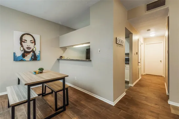 $1,800 | 8055 Cambridge Street, Unit 43, Houston, TX 77054
