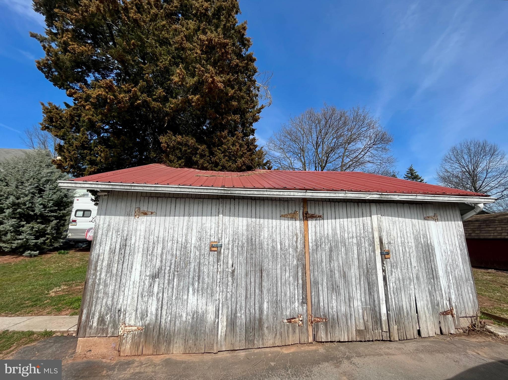 91 North Reamstown Road Reamstown, PA 17567 - Photo 21 of 24 Garage