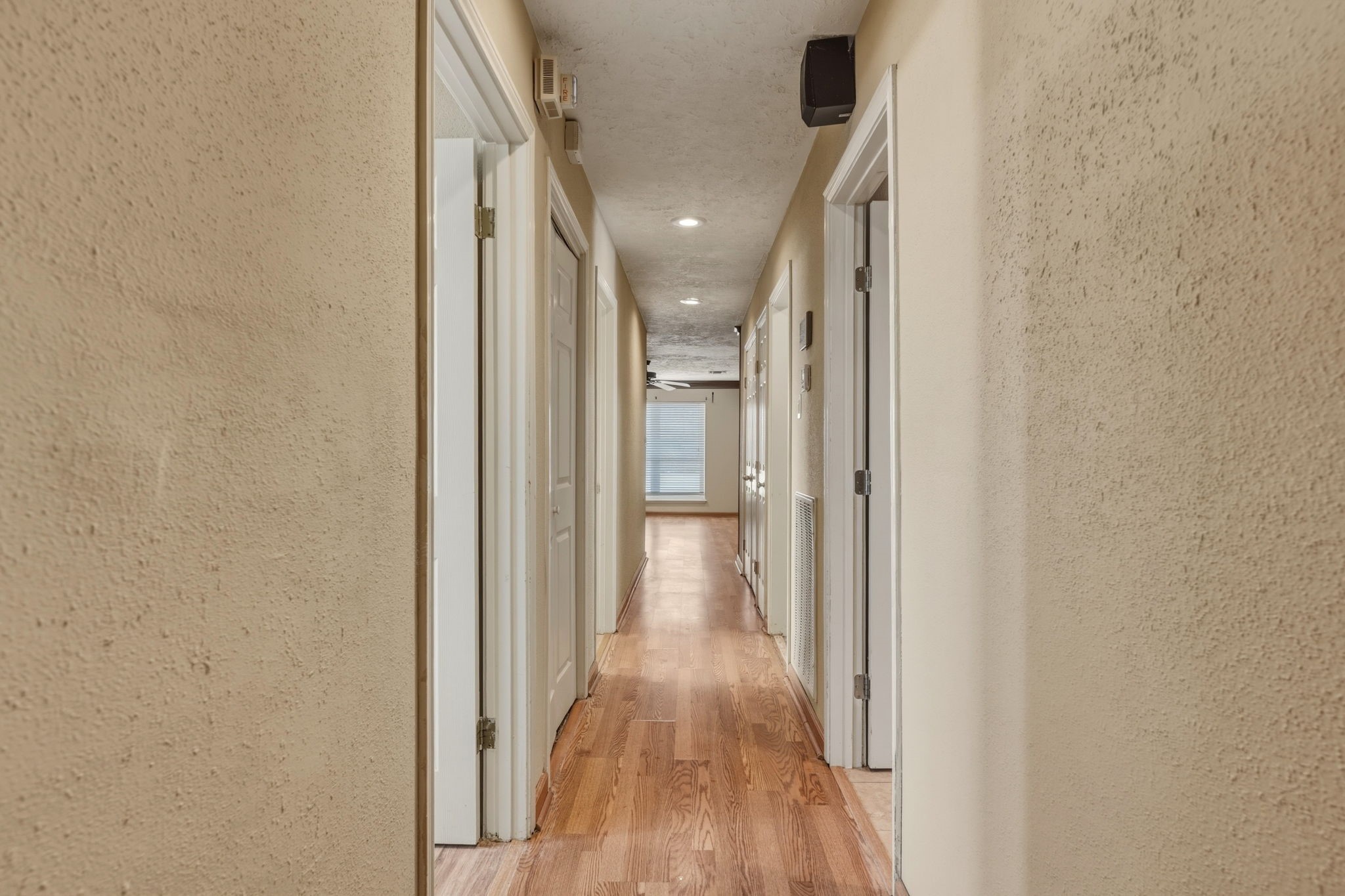5211 Court Road Houston, TX 77053 - Photo 14 of 35