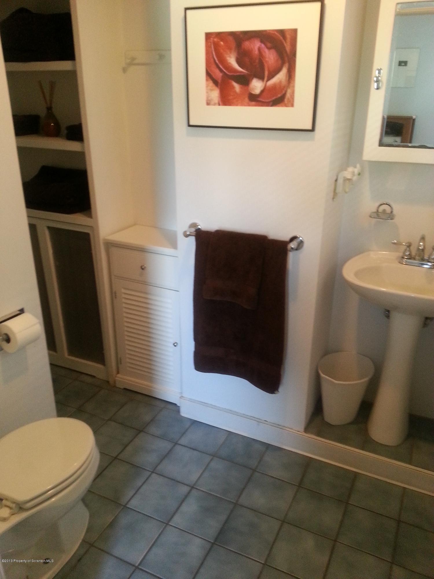 621 Electric Street Scranton, PA 18509 - Photo 25 of 29 a bathroom with a toilet and a sink