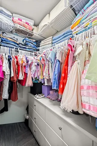 $364,000 | 5585 Southeast 4th Place, Ocala, FL 34480