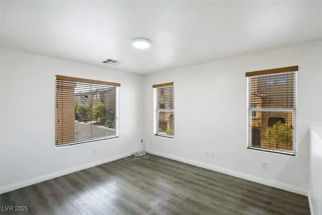 $1,940 | 10331 Ladybug Bend Street, Las Vegas, NV 89183