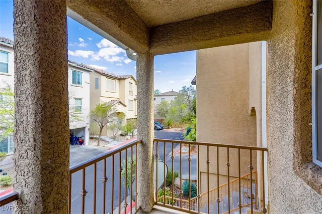 $1,940 | 10331 Ladybug Bend Street, Las Vegas, NV 89183