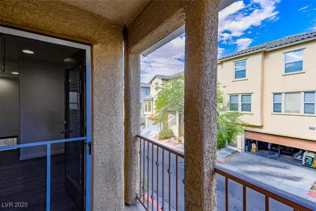 $1,940 | 10331 Ladybug Bend Street, Las Vegas, NV 89183