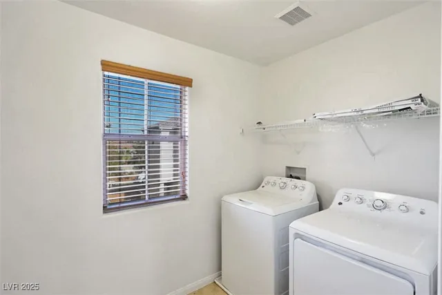 $1,940 | 10331 Ladybug Bend Street, Las Vegas, NV 89183