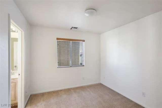 $1,940 | 10331 Ladybug Bend Street, Las Vegas, NV 89183