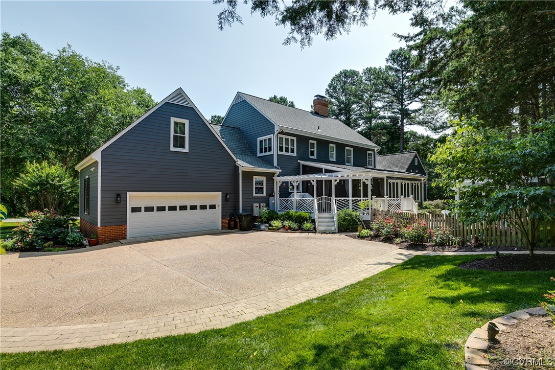 9123 Carterham Road Henrico, VA 23229 - Photo 45 of 47 Large parking and turn around area